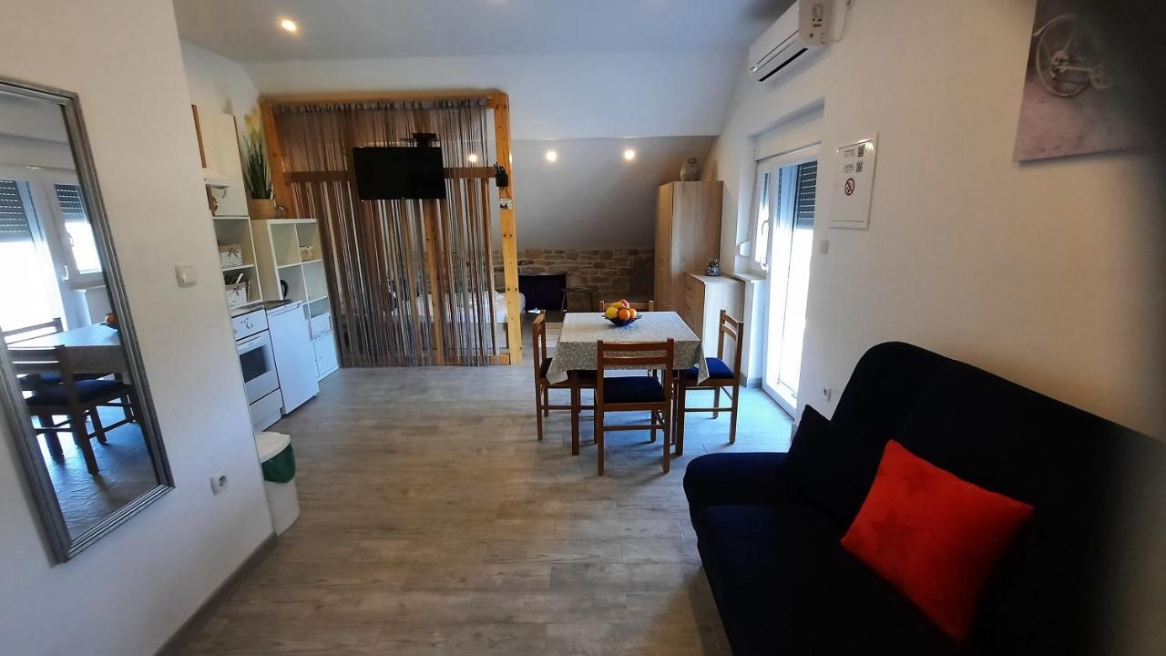 Apartmani Goga Skradin Zewnętrze zdjęcie