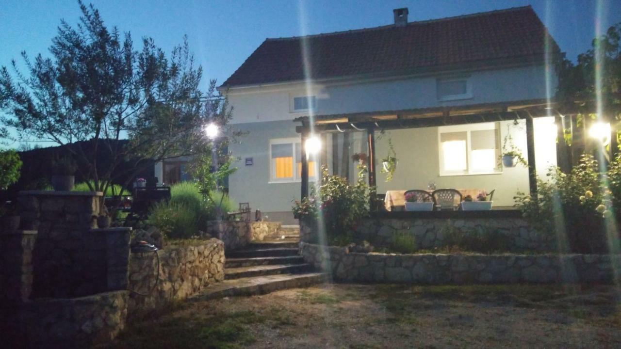 Apartmani Goga Skradin Zewnętrze zdjęcie